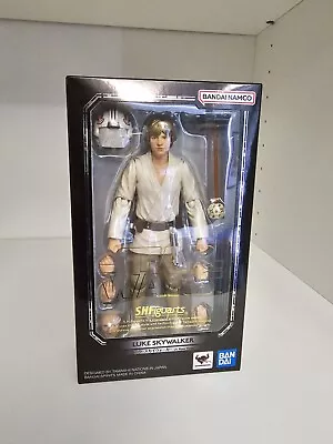 Buy Bandai S.H. Figuarts A New Hope Luke Skywalker Action Figure  • 80£