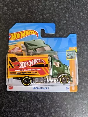 Buy Hot Wheels HKK00	2023	HW Haulers	5/5		Hiway Hauler 2	130/250	Yellow • 5.55£