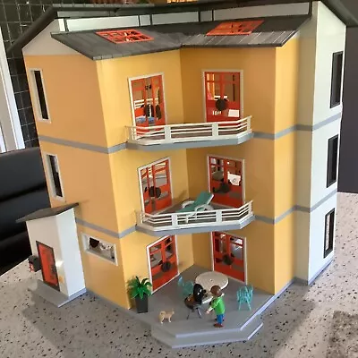 Buy Playmobil City Life Modern House (9266) + Floor Extension (6554) • 85£