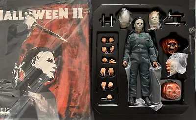 Buy Mezco One:12 Halloween 2 Michael Myers  • 85£