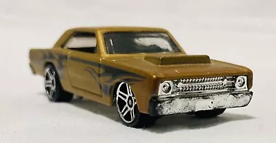 Buy Hot Wheels '68 DODGE DART  - 2016 H W Multi Pack Exclusive 3-pk 2/3 Gold Used • 2£