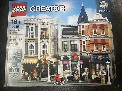 Buy LEGO Creator Expert Modular Buildings Assembly Square 10255 • 140£