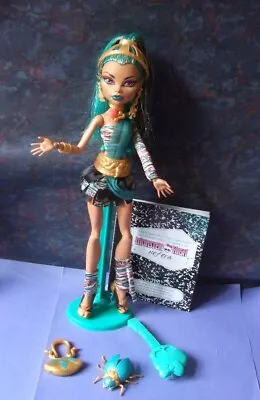 Buy Nile Basic Monster High Nefera Doll • 76.01£