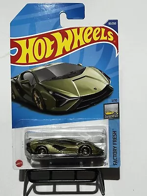 Buy LAMBORGHINI SIAN FKP 37 GREEN LONG CARD PA Hot Wheels 1:64 • 6.99£