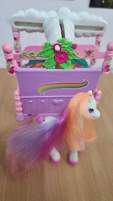 Buy 1997 Vintage G2 My Little Pony - Light Heart With Canopy Bed Set • 11£
