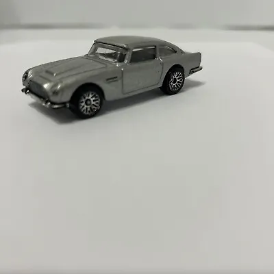 Buy Hot Wheels Aston Martin 1963 DB5 - 2013 - James Bond  • 2.99£