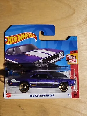 Buy NEW 2023 Hot Wheels 69 Dodge Charger 500 • 4£