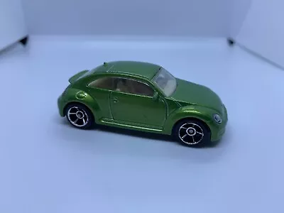 Buy Hot Wheels - ‘12 Volkswagen VW New Beetle Green - Diecast - 1:64 - USED • 3£