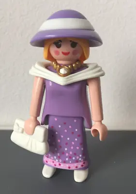 Buy Playmobil Victorian Mansion Characters - Lilac/White/Pink • 7£
