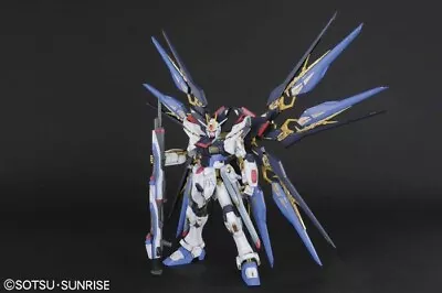Buy Bandai Perfect Grade PG 1/60 Mobile Suit Gundam ZGMF-X20A Strike Freedom Gundam • 227.32£