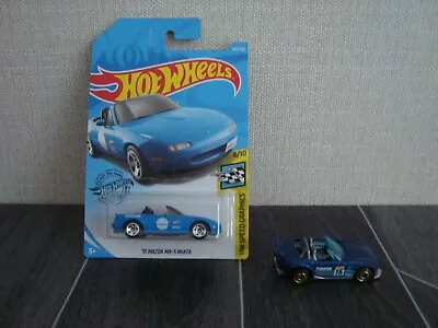 Buy 2 Different Hot Wheels Mazda MX-5 Miata ( 1 Carded 1 Loose )  MINT • 6.99£