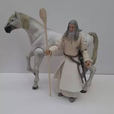 Buy Toybiz LOTR Gandalf And Shadowfax Deluxe Horse & Rider Set The Two Towers  • 25£