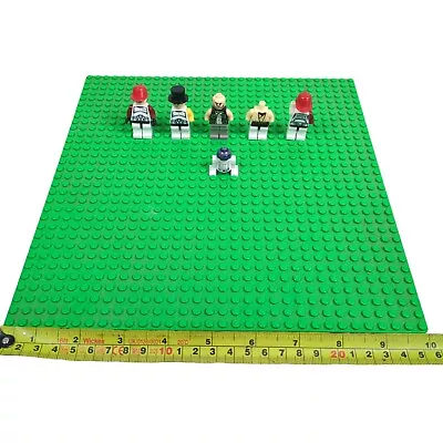 Buy Lego 3811 Base Plate 10 X10  Green 32 X 32 Studs With Mixed Mini Figure Bundle • 9.99£