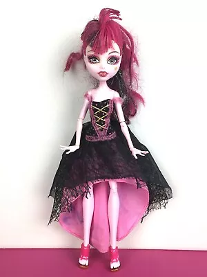 Buy Monster High Doll Draculaura 13 Wishes • 27.82£