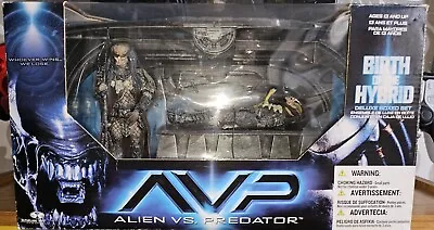 Buy Alien VS  Predator Figure - Birth Of The Hybrid. Playset. • 39.99£
