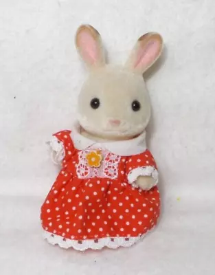 Buy Sylvanian Families Figure - Rabbit Family Chocolate - Flocked Rabbit Family • 10.02£
