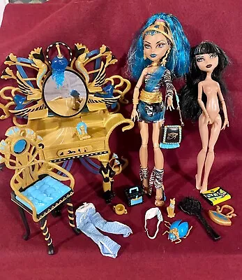 Buy Monster High Mirror+Chair+Nefer+Cleo By Nile School Mattel Doll Accessories • 211.15£