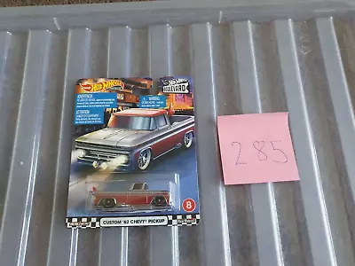 Buy 285 Hot Wheels  Boulevard Custom 62 Chevy Pick Up Number 08 • 25£