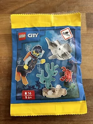 Buy LEGO Magazine City Town Diver Reef Shark Minifigure Paper Bag Foil Set 952406 • 2.99£