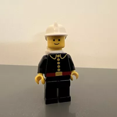 Buy Firefighter Lego Minifigure (firec018) From Town Set 6385 6643 RARE Mini Figure • 6.99£