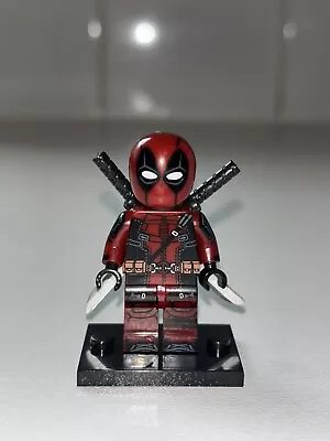 Buy Marvel Deadpool Mini-figure - New Edition / 2 Samurai Swords & Mask / Classic • 4.60£