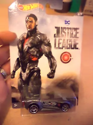 Buy New DC Comics JUSTICE LEAGUE Quick N' Sik 6/7 HOT WHEELS Toy Car CYBORG • 6.99£