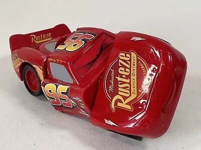 Buy RACE + RECK Lightning McQueen #95 RACE CAR Disney Cars Twisted Crasher Mattel • 14.95£