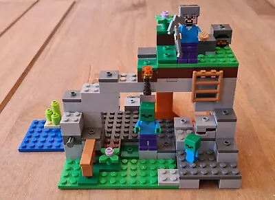 Buy Lego Minecraft - The Zombie Cave - 21141 • 4.99£