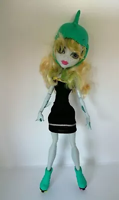 Buy Lagoon Blue Skultimate Roller Maze Preowned Monster High Doll Doll • 11.05£