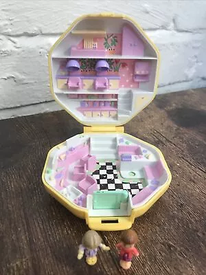 Buy Polly Pocket Polly's Hair Salon Hairdressing Compact Bluebird 1990 & 2 Figures • 25£