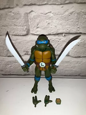 Buy Neca Teenage Mutant Ninja Turtles Leonardo Cartoon Loose Figure - Complete • 44.99£