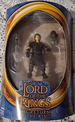 Buy Lord Of The Rings Return Of The King - Frodo With Goblin Disguise Armor Figure • 6.99£
