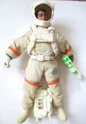 Buy Action Man 'Astronaut' Hasbro 1997 + Extra Uniform & 2 Extra Helmets Used • 7.75£