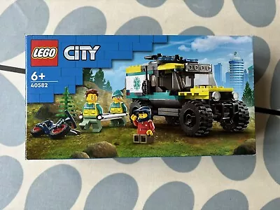 Buy LEGO CITY: 4x4 Off-Road Ambulance Rescue (40582) - BRAND NEW IN BOX • 5.99£