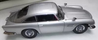 Buy Eaglemoss James Bond Aston Martin DB5 Built With Fully Working Electrics, 1/8 • 969.99£