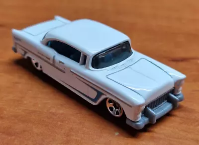 Buy B10-148 - Hot Wheels M46 - 55 Chevy - 2019 • 2.50£