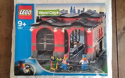 Buy Lego World City: Train Engine Shed 10027 • 350£
