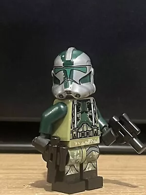 Buy LEGO Star Wars Minifigures Clone Commander Gree. SW0528.  • 30.60£