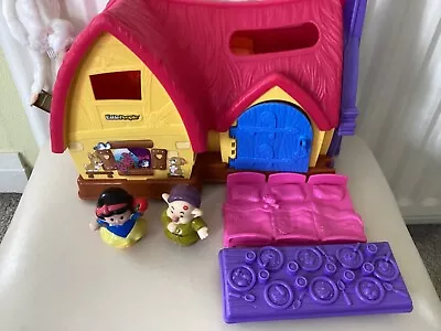 Buy Fisher Price Little People Snow White's Cottage. Musical • 16£
