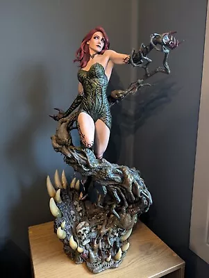 Buy Sideshow Collectibles Poison Ivy Deadly Nature - Premium Format Statue - DC • 550£