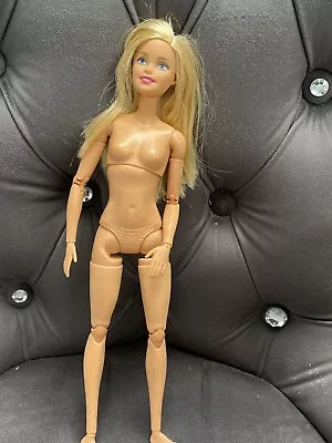 Buy Barbie Made To Move Fully Articulated Doll • 12£