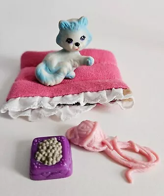 Buy Kenner Littlest Pet Shop Playful Persian With Cozy Tunnel Bed • 12£