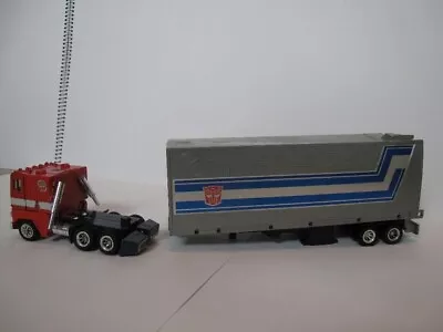 Buy Vintage 1982 Transformers G1 Optimus Prime + Trailer • 31£