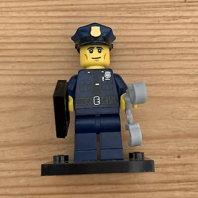 Buy Lego Minifigures Series 9 Policeman • 5£