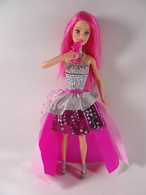 Buy Singing Barbie Skirt N Royals Princess Courtney Mattel Dress Microphone (14789) • 17.15£