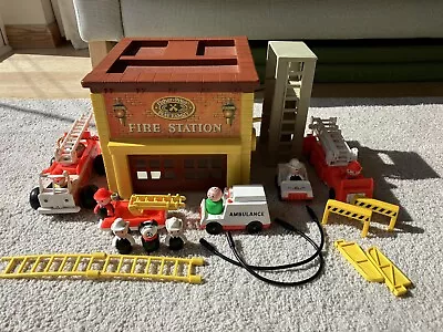 Buy Fisher Price Fire Station • 42£