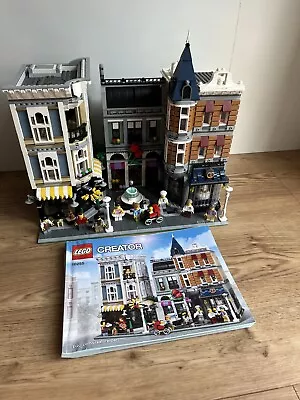 Buy Retired Lego Modular 10255 - Assembly Square • 99.99£