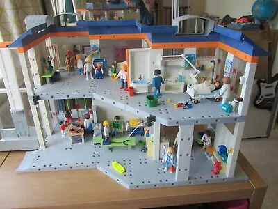 Buy Playmobil Hospital 4404. Fabulous Imaginative Play Value. Lots Of People Etc. • 49.95£