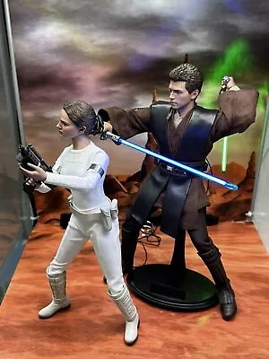 Buy Hot Toys Star Wars MMS677 + MMS678 Anakin Skywalker & Padme Pre Owned CCFL Saber • 675£