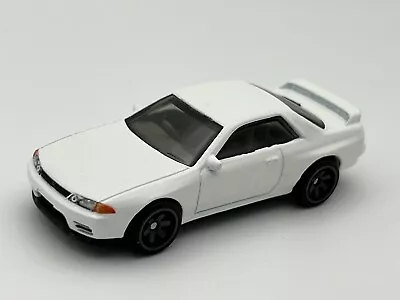 Buy Hot Wheels Premium Nissan Skyline Gt-r R32 White From Collector Boxset  • 16.99£